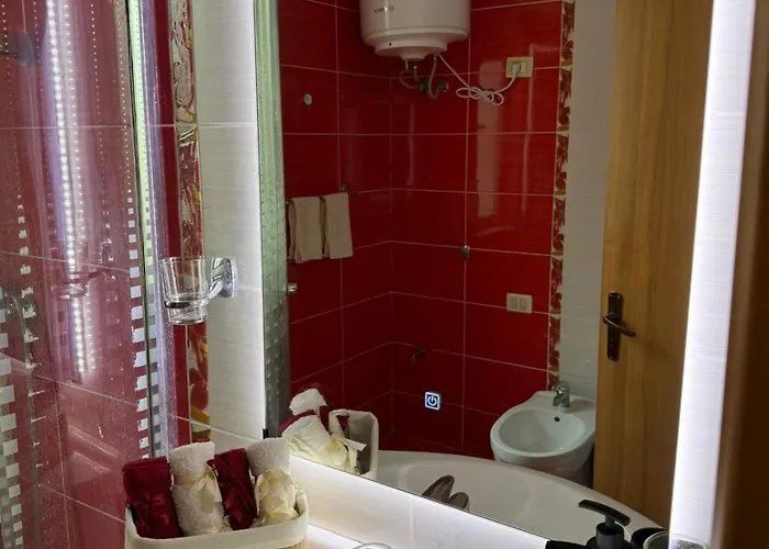 Apartamento Cozy New Bazzar Tirana